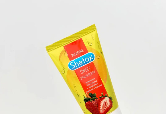 Интимная гель-смазка Shefox «Сладкая клубника» - 50 мл. Интимная гель-смазка Shefox «Сладкая клубника» - 50 мл.