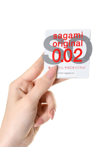 Ультратонкий презерватив Sagami Original 0.02 - 1 шт. Ультратонкий презерватив Sagami Original 0.02 - 1 шт.