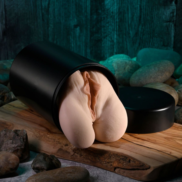 Мастурбатор Dani Daniels - вагина и анус