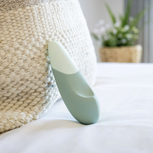 Зеленый клиторальный вибратор Womanizer Vibe Зеленый клиторальный вибратор Womanizer Vibe