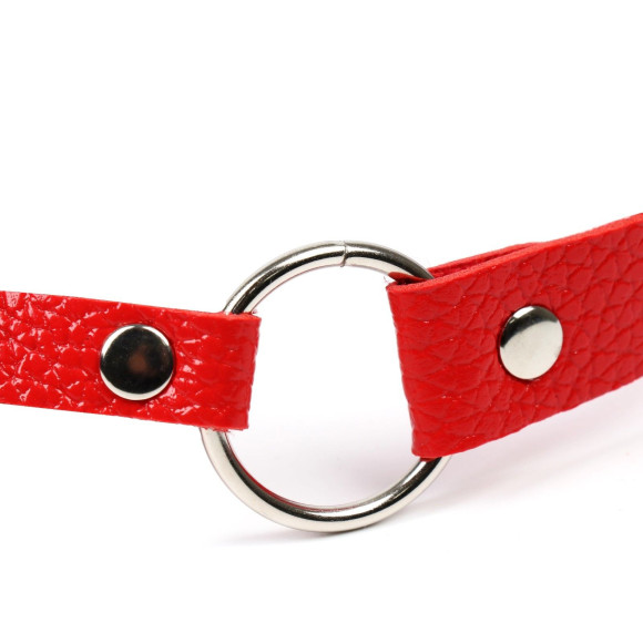 Красный кляп-шар с отверстиями для дыхания Красный кляп-шар с отверстиями для дыхания