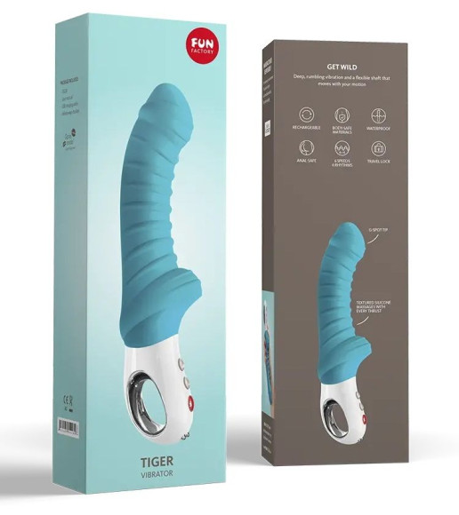 Бирюзовый вибратор с рёбрышками Tiger - 22,3 см. Бирюзовый вибратор с рёбрышками Tiger - 22,3 см.