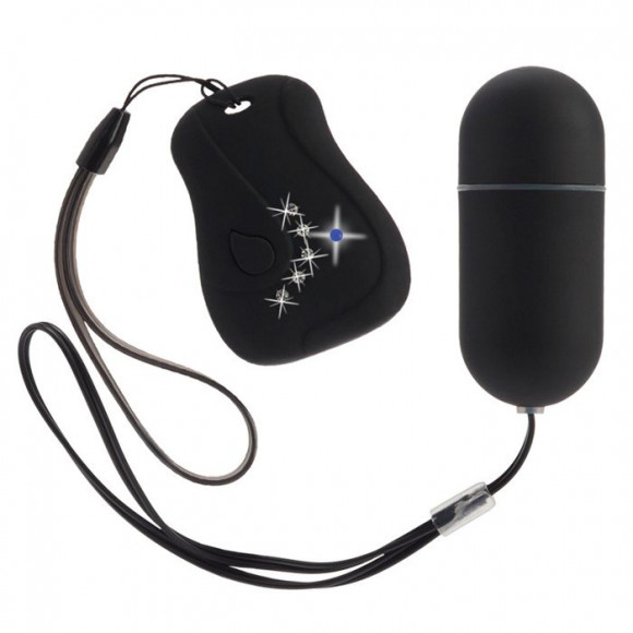 Чёрное виброяйцо на радиоуправлении BOUND BY DIAMONDS Чёрное виброяйцо на радиоуправлении BOUND BY DIAMONDS