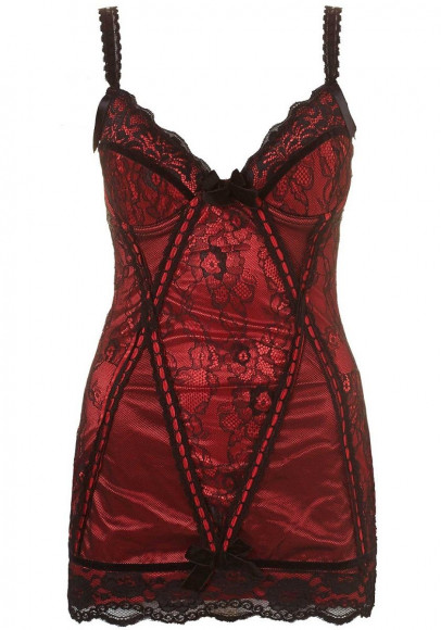 Шикарная сорочка с изысканной отделкой кружевами и лентами