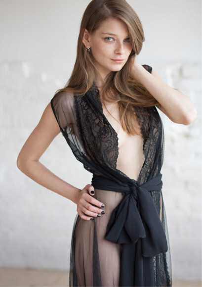 Роскошный пеньюар в пол Роскошный пеньюар в пол