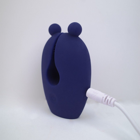 Синий клиторальный вибростимулятор Eden Синий клиторальный вибростимулятор Eden