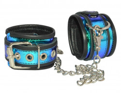 Черные оковы с синей голографической отделкой Черные оковы с синей голографической отделкой