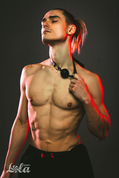 Черный кляп-шарик Love Spell Черный кляп-шарик Love Spell