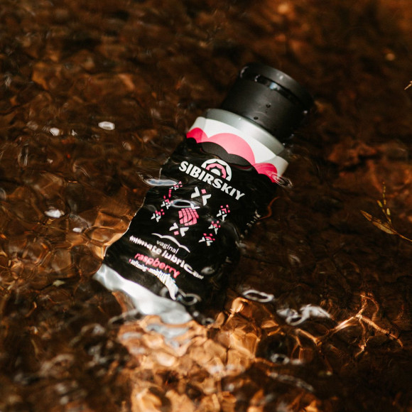 Интимный лубрикант на водной основе SIBIRSKIY с ароматом лесной малины - 100 мл.