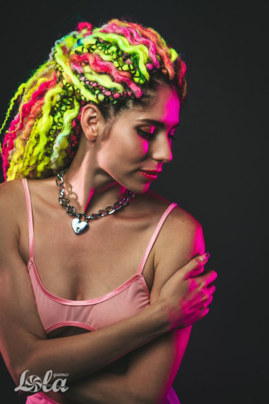 Серебристый ошейник Embrace с ключиком Серебристый ошейник Embrace с ключиком